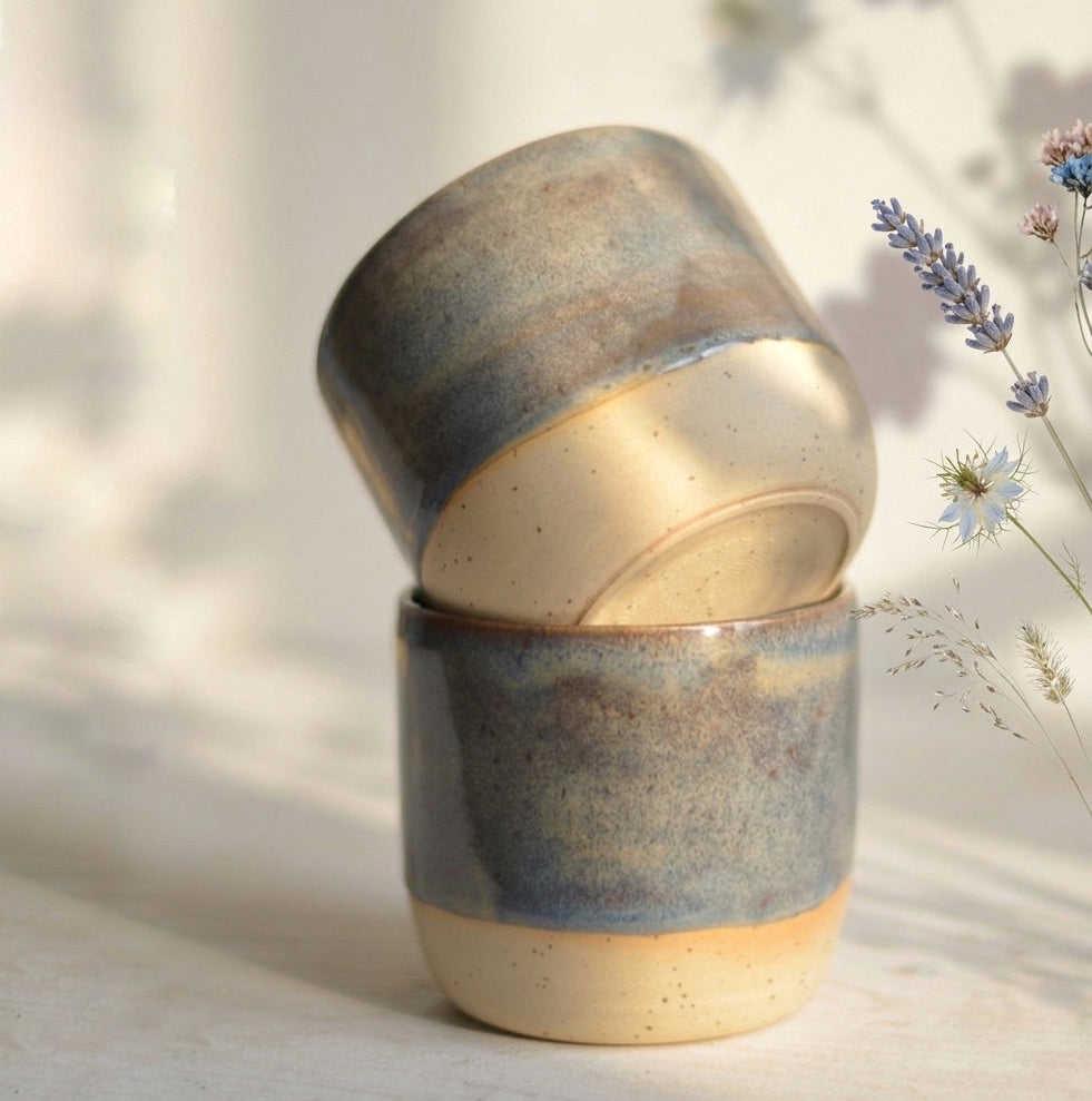 keramické kalíšky, ručně vyráběná keramika, kalíšky na espresso, keramika na kávu, handmade keramika, keramické hrnky malé