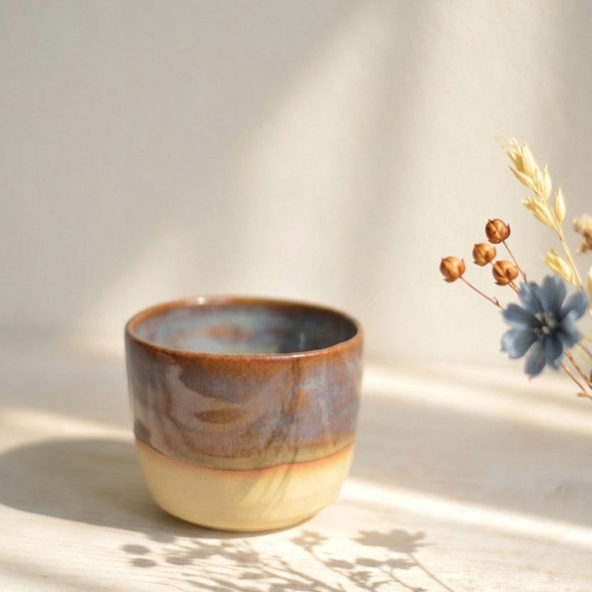 keramické kalíšky, ručně vyráběná keramika, kalíšky na espresso, keramika na kávu, handmade keramika, keramické hrnky malé