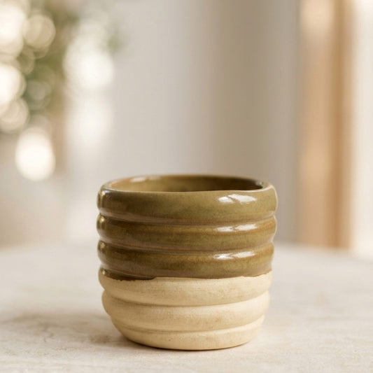 kalisek hnedy prouskaty