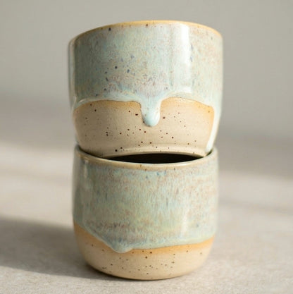 keramické kalíšky, ručně vyráběná keramika, kalíšky na espresso, keramika na kávu, handmade keramika, keramické hrnky malé